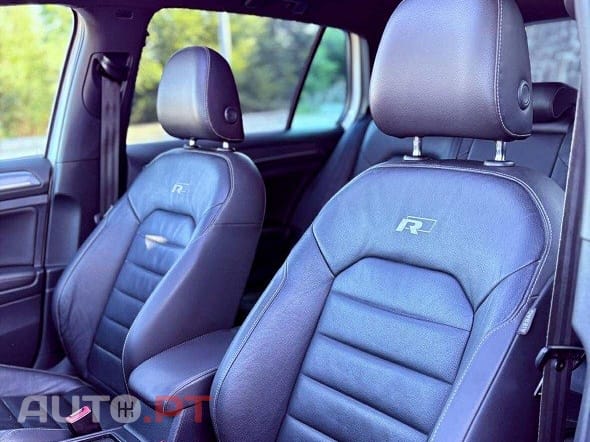 Volkswagen Golf 2.0 TDi Highline DSG