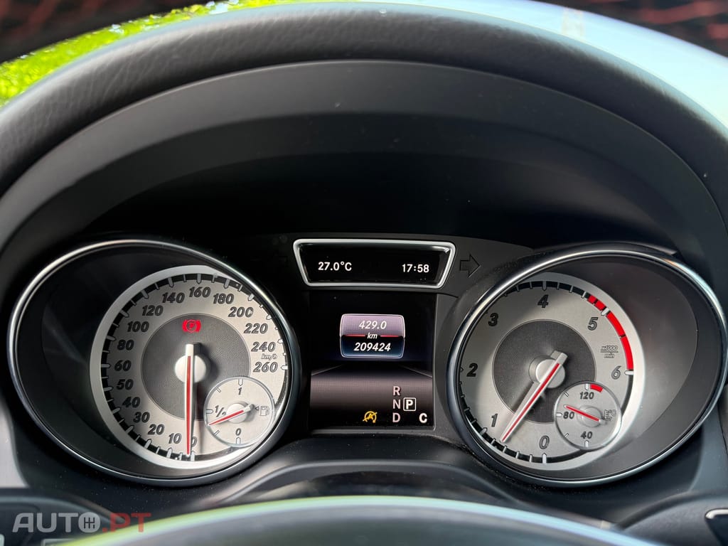 Mercedes-Benz CLA 200 (CDI) d 4Matic 7G-DCT AMG Line