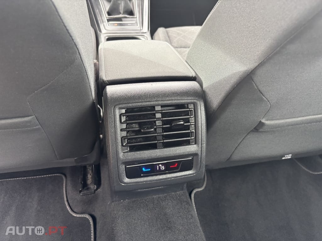 Volkswagen Golf Variant 2.0 TDi