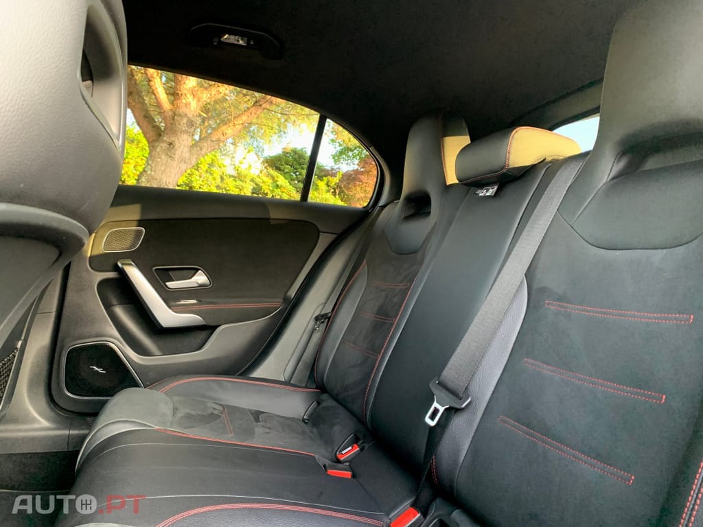 Mercedes-Benz A 35 AMG Turbo 4Matic