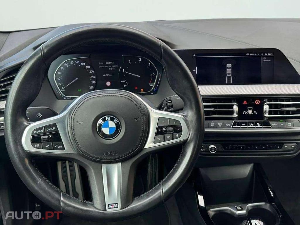 BMW 216 d Pack Desportivo M