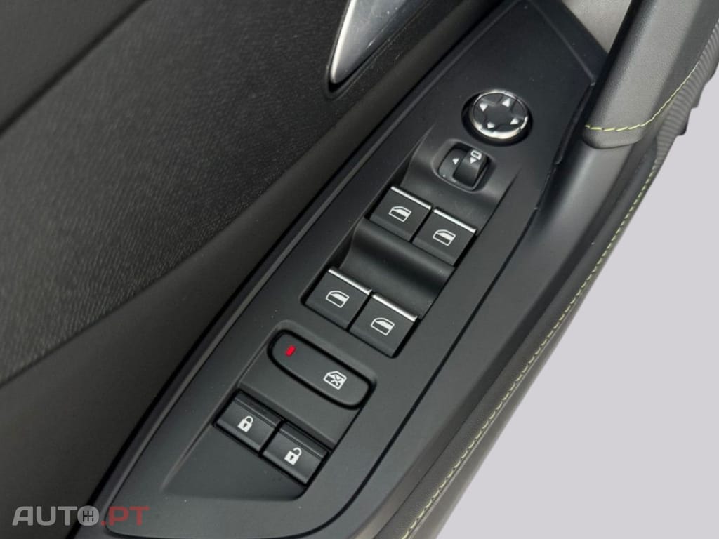 Peugeot 408 GT EAT8