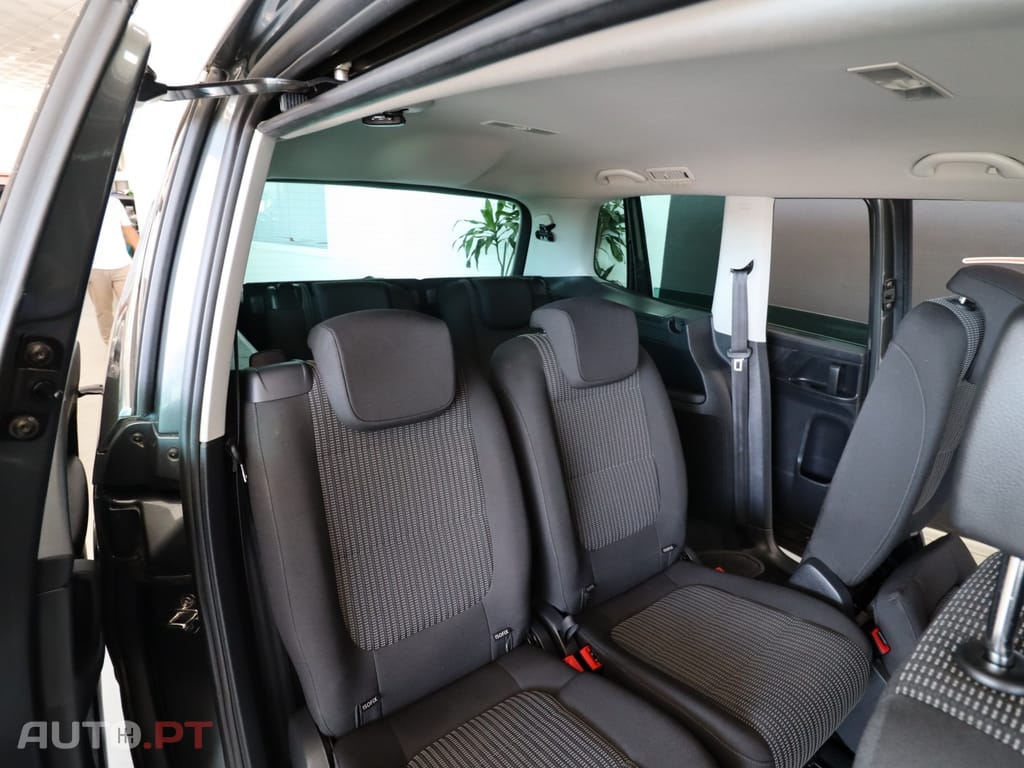 Seat Alhambra 2.0 TDi Style
