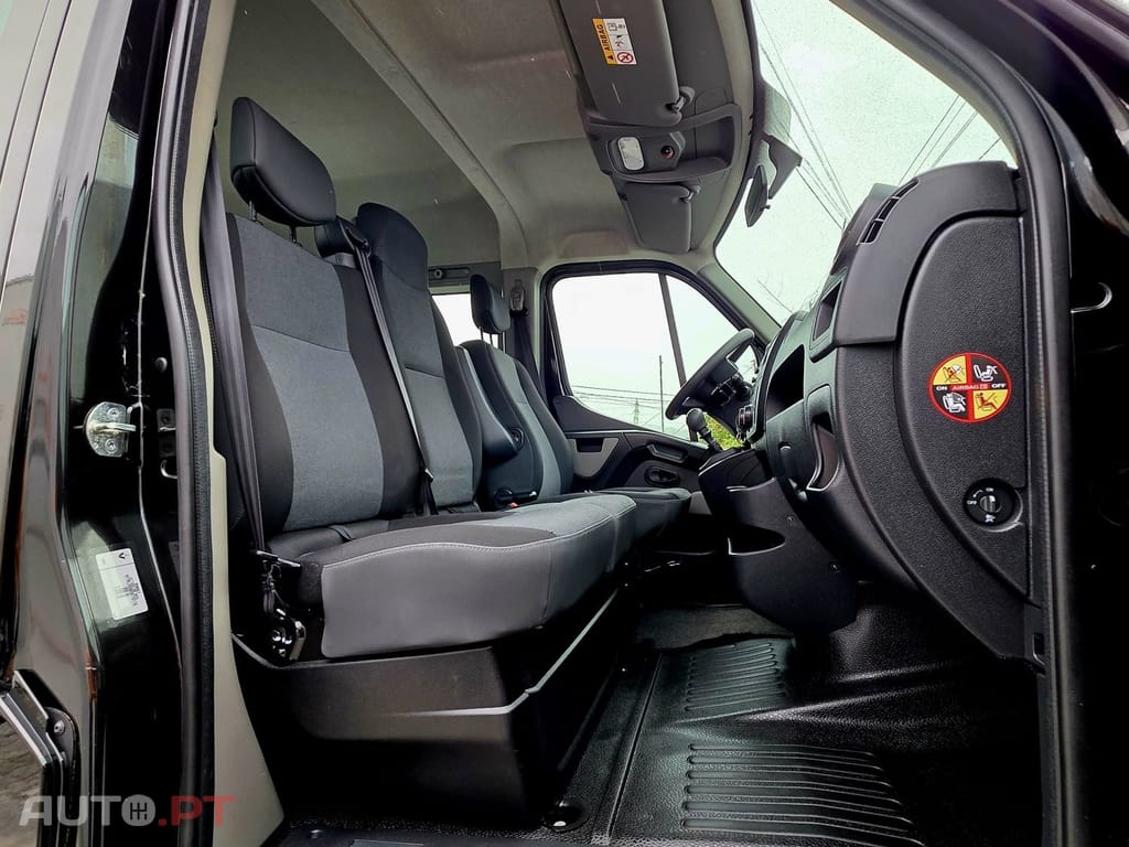 Renault Master 2.3 dCi L3H2 3.5T SS