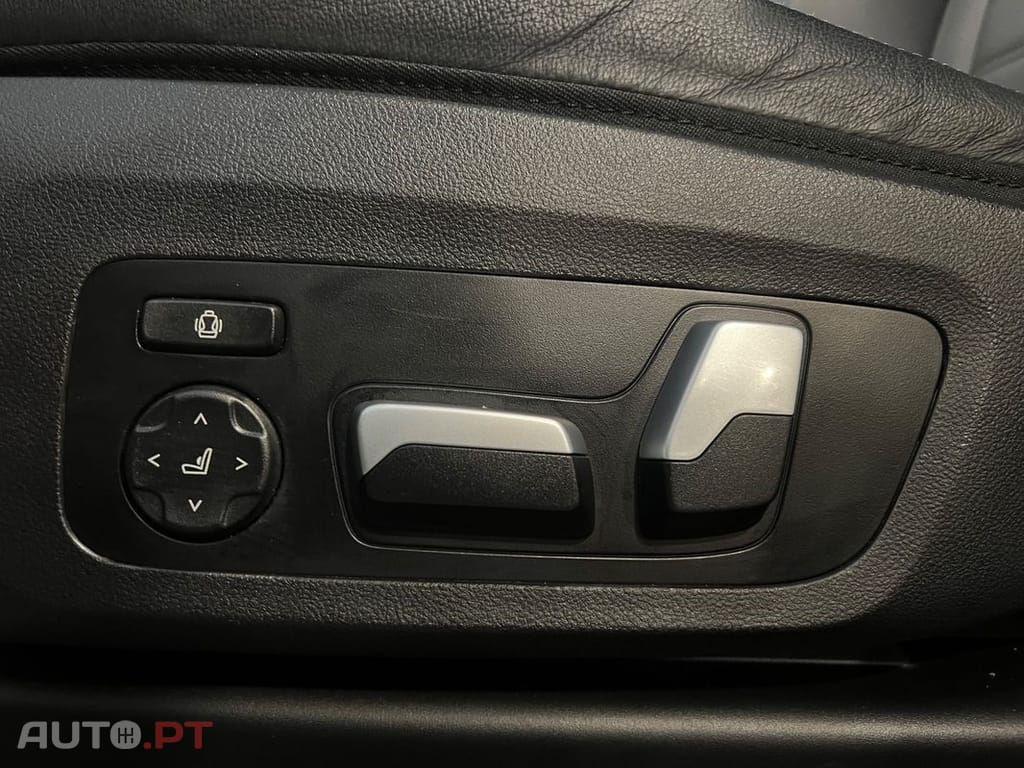 BMW iX3 M Sport Impressive