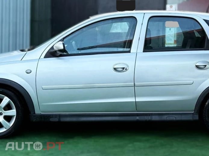 Opel Corsa 1.2 Twinport Enjoy