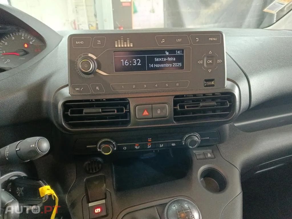 Peugeot Partner 1.6 BlueHDi L1 Pro