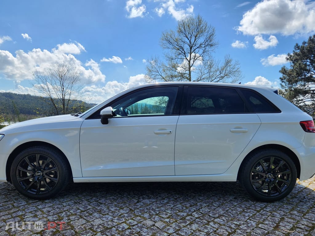 Audi A3 Sportback 30 TDI S tronic