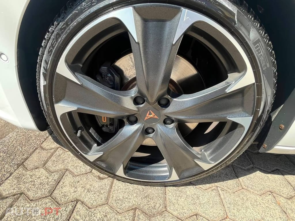 Cupra Leon ST 1.5 eTSI VZ 4Drive