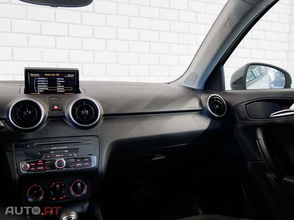 Audi A1 1.4 TDI S tronic