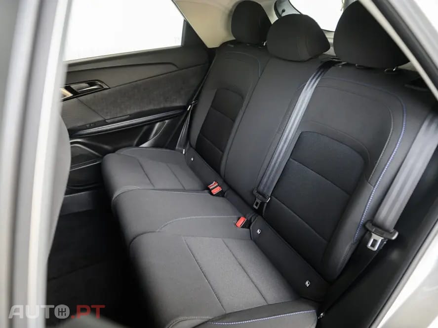 MG MG4 51 kWh Standard