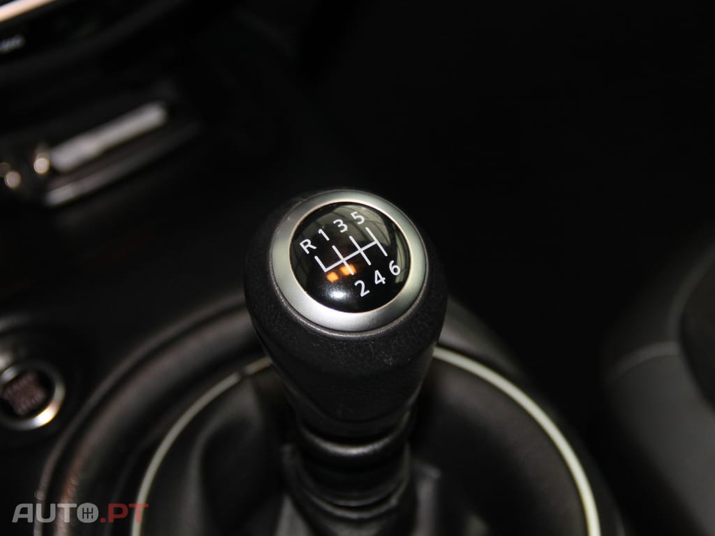 Nissan Juke 1.0 DIG-T Tekna