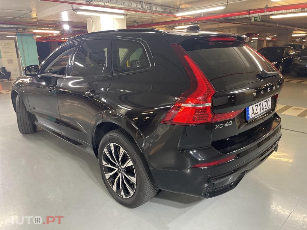 Volvo XC60 2.0 T6 PHEV Plus Dark AWD
