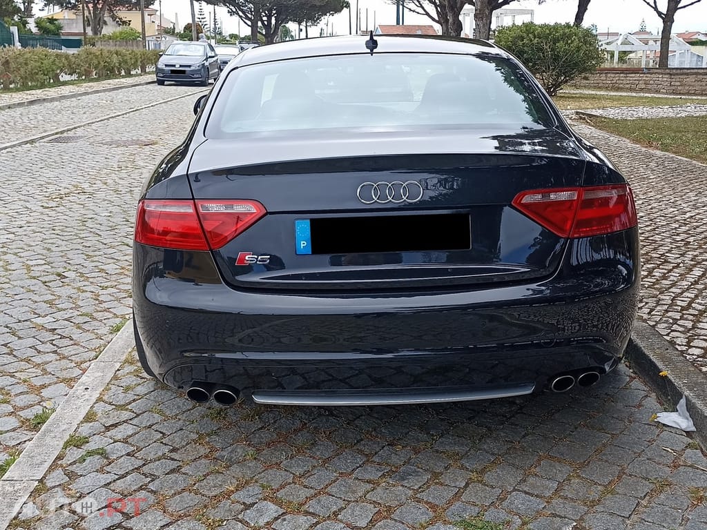 Audi S5 4.2 V8 TFSI QUATTRO