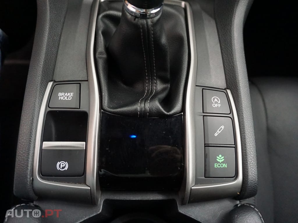 Honda Civic 1.0 i-VTEC Turbo Executive Sport Line