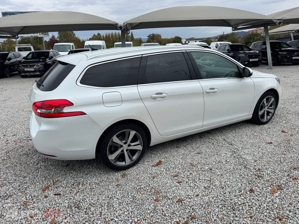Peugeot 308 SW 1.6 BlueHDi Allure J17