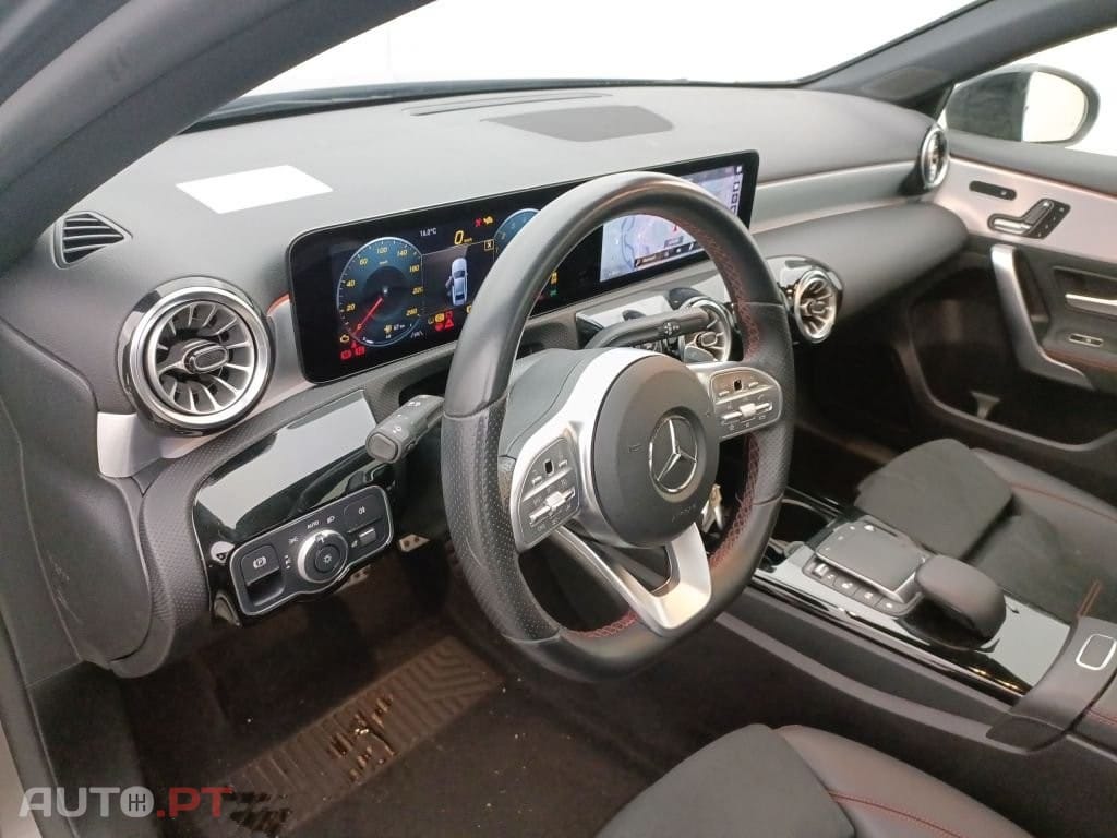Mercedes-Benz A 250 e AMG Line