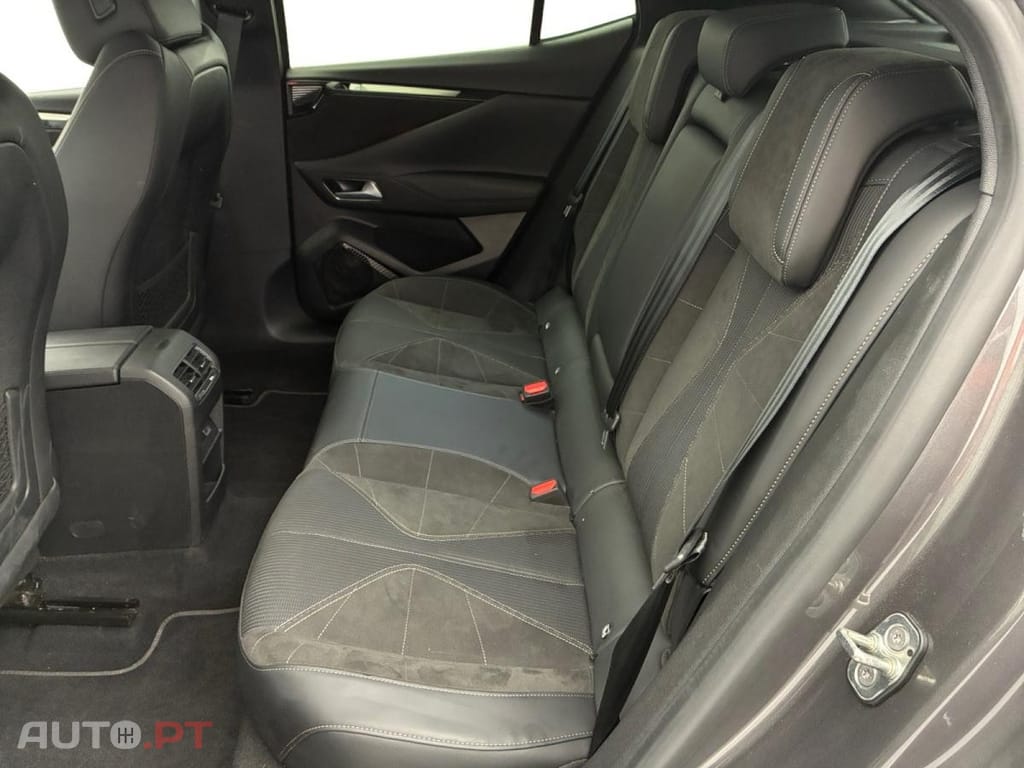 DS DS4 1.2 PureTech Performance Line EAT8