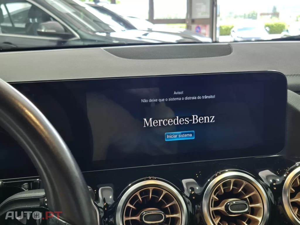 Mercedes-Benz EQA 250+ Edition — fotografia 7