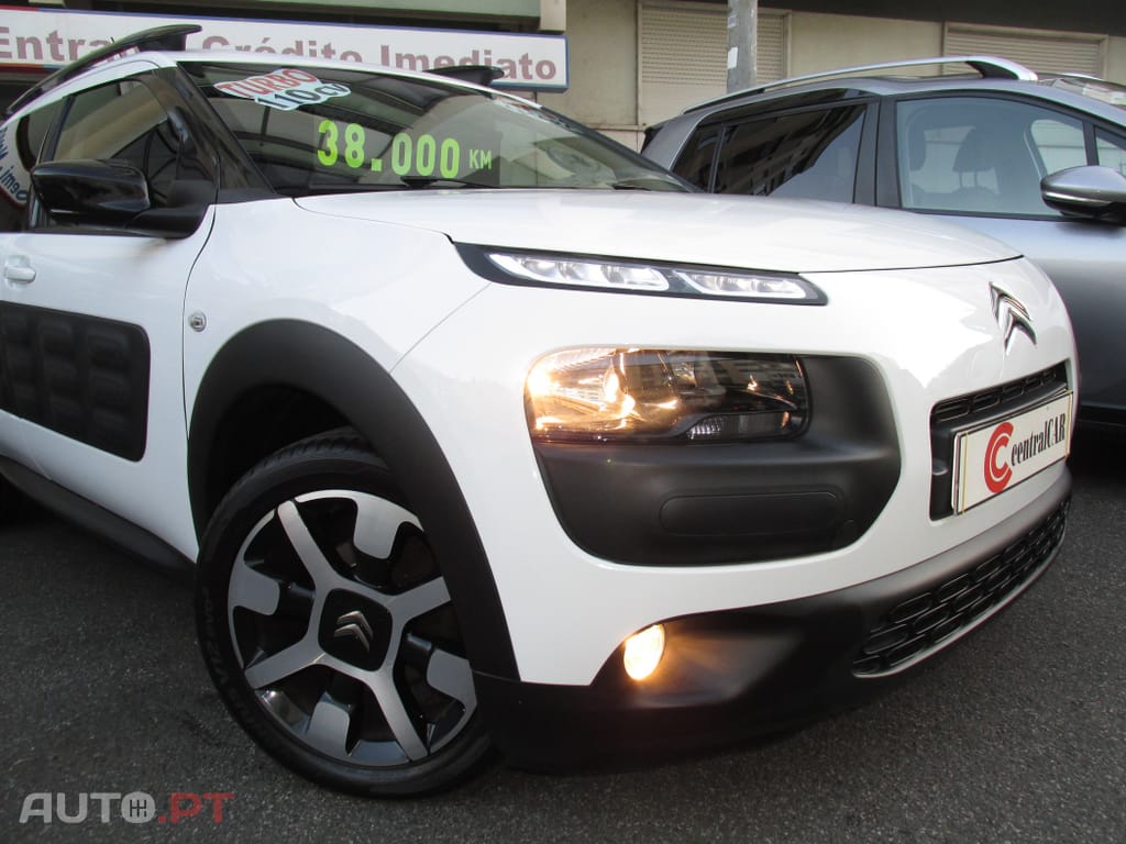 Citroen C4 Cactus 1.2 PureTech Shine