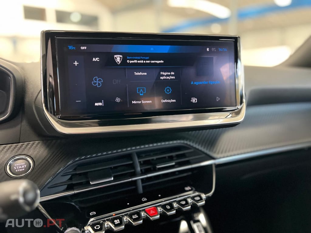 Peugeot E-2008 50 kWh Allure