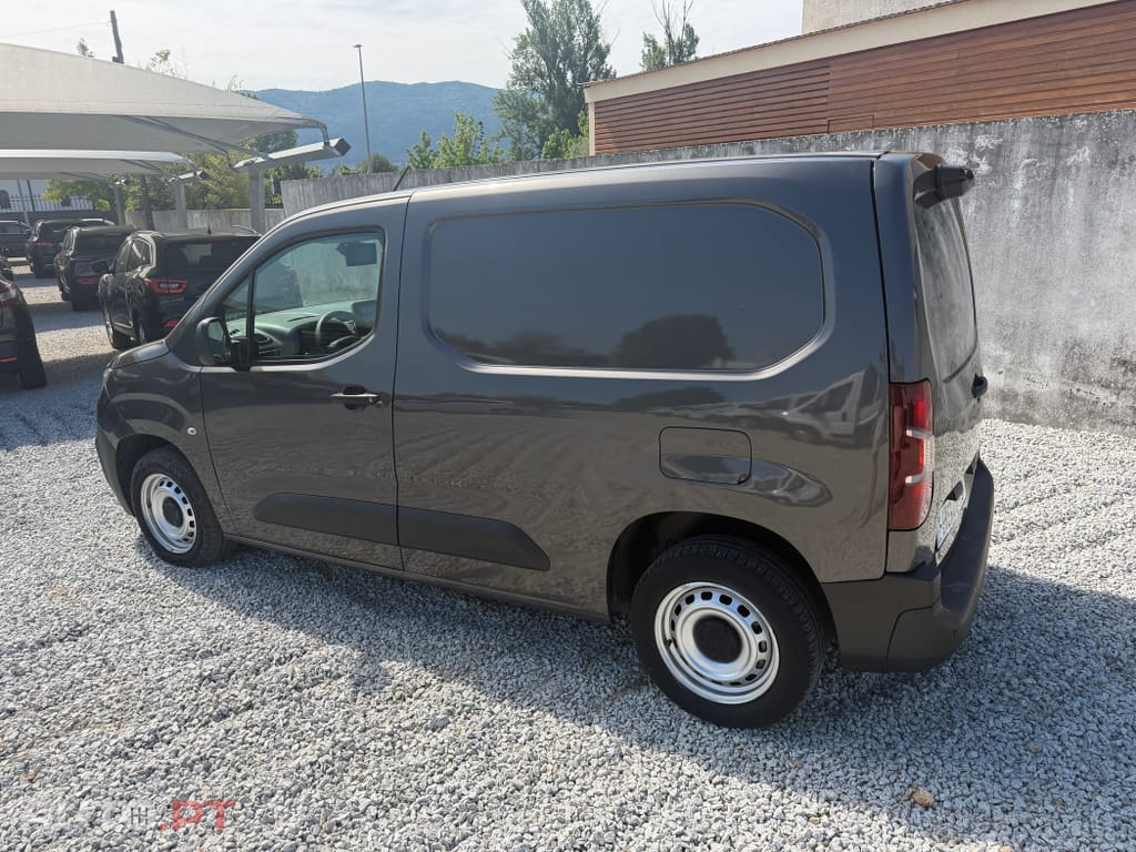 Citroen Berlingo 1.5 BlueHDI 3LUG FULL EXTRAS