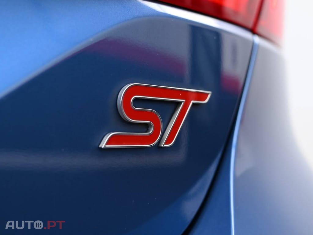 Ford Fiesta 1.5 EcoBoost S&S ST X