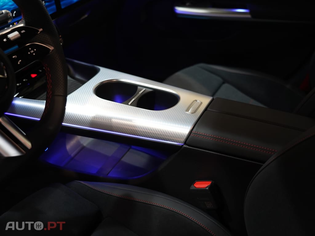 Mercedes-Benz CLA 250 com tecnologia EQ
