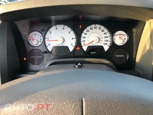 Dodge RAM 3.7 V6 GPL 6 Lugares