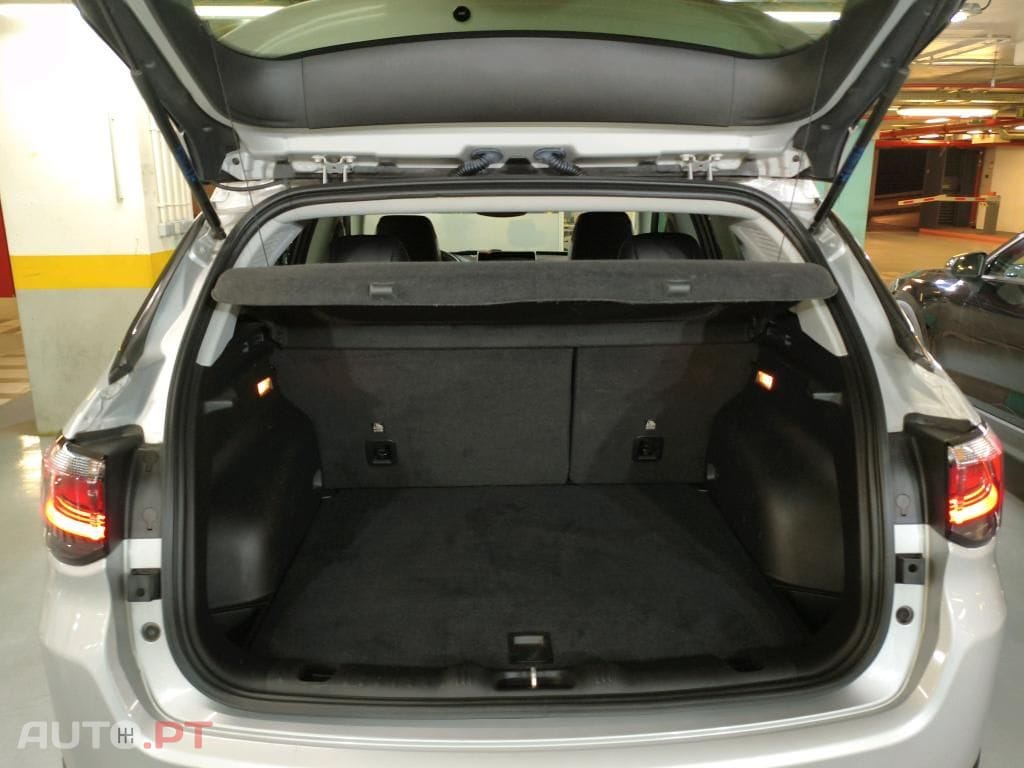 Jeep Compass 1.6 MultiJet Night Eagle