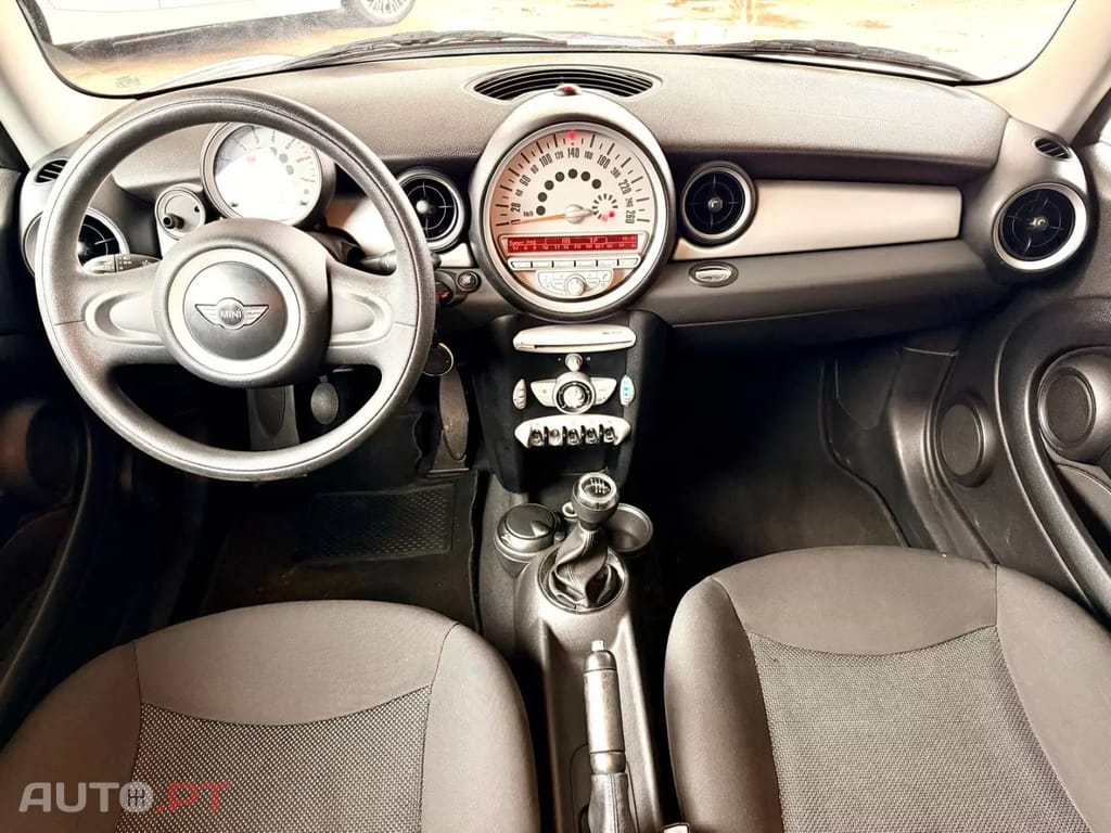 MINI Clubman Cooper D