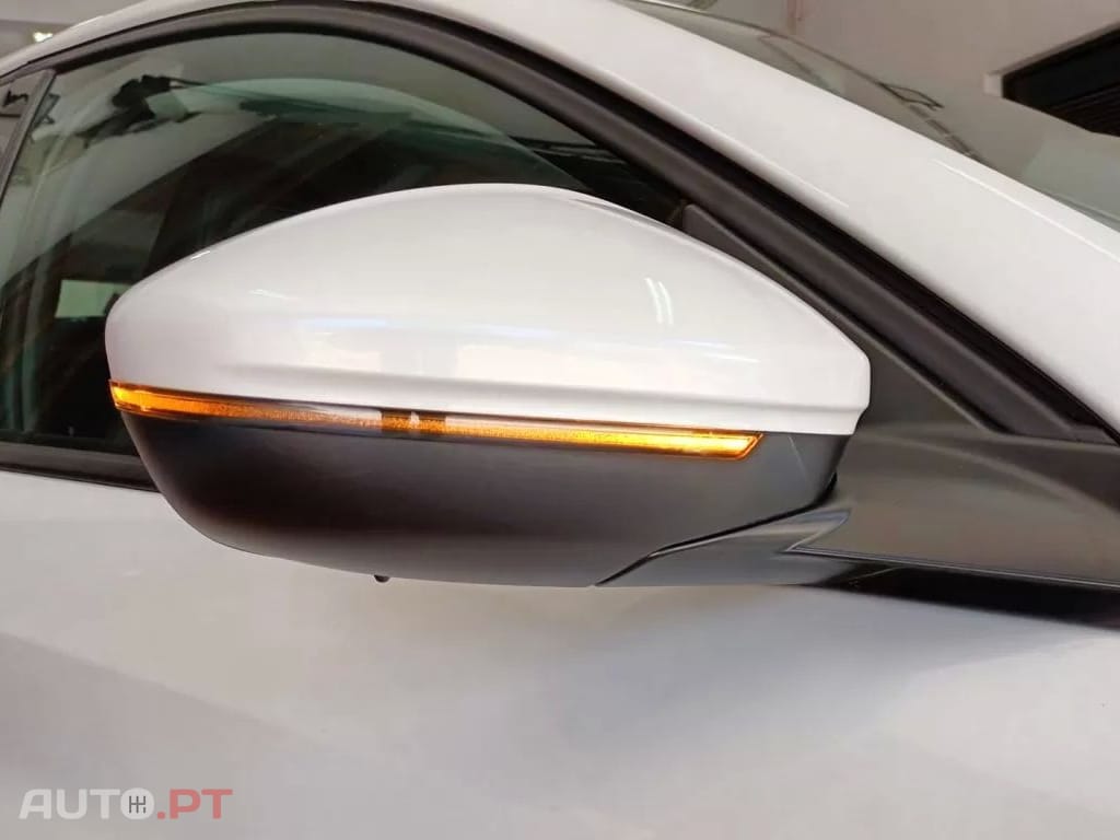 Peugeot E-208 Allure Pack