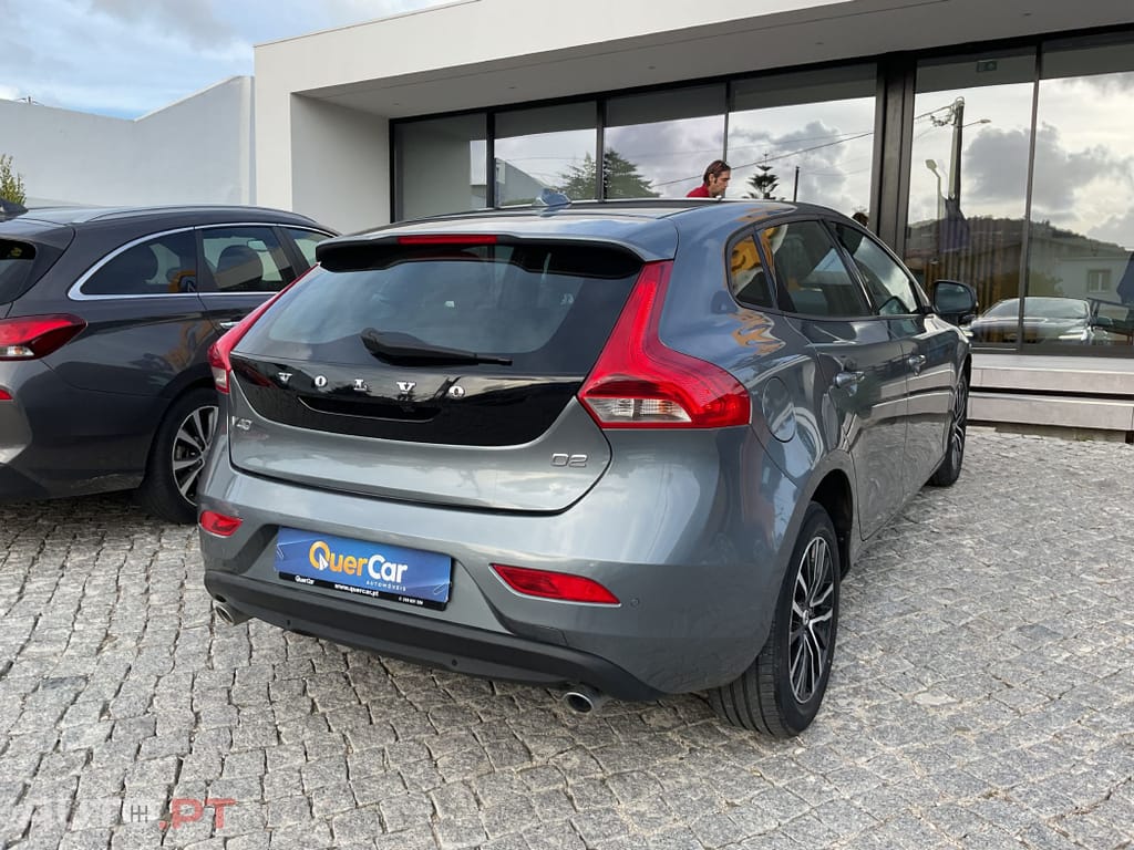 Volvo V40 2.0 D2 Momentum Geartronic
