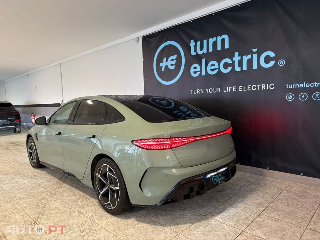 BYD Seal 82.5 kWh AWD Excellence