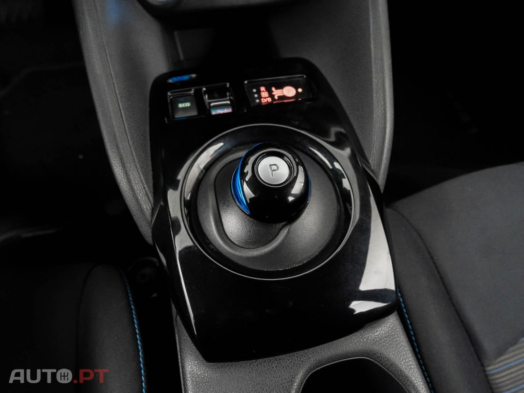 Nissan Leaf N-Connecta