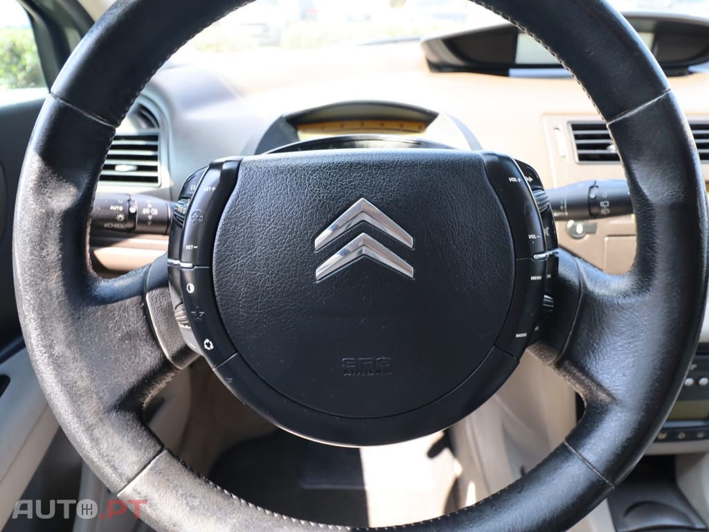 Citroen C4 1.6 HDi 110 Exclusive