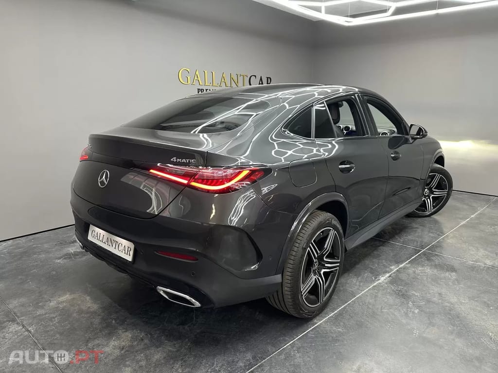 Mercedes-Benz GLC 300  E Coupe 4matic 9g  Tronic Amg Line Advanced