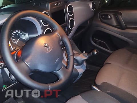 Peugeot Partner 1.6 HDI 3 Lugares 100CV - Extras