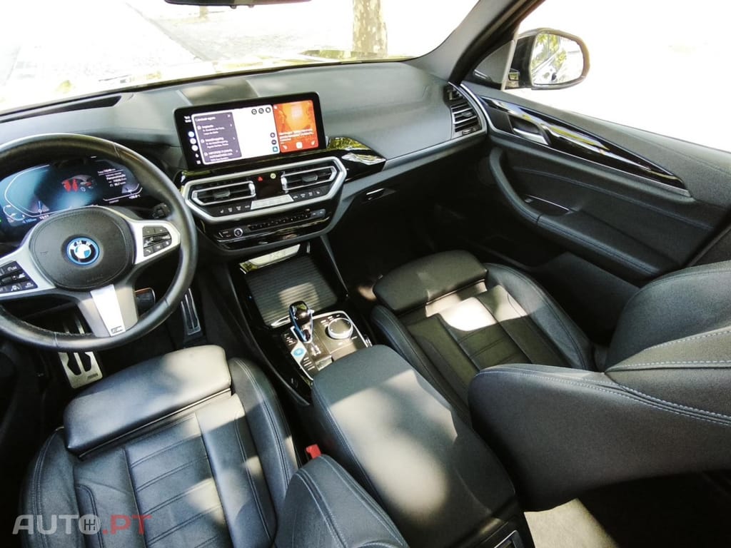 BMW iX3 M Sport Impressive