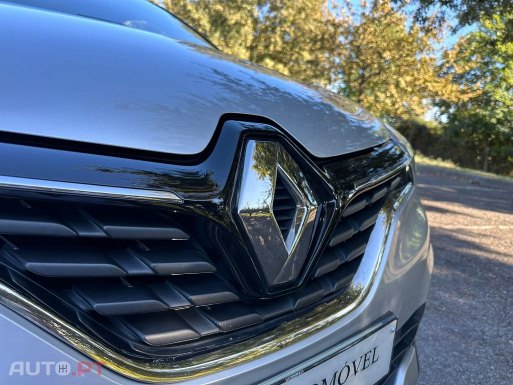 Renault Captur 1.2 TCe Initiale Paris