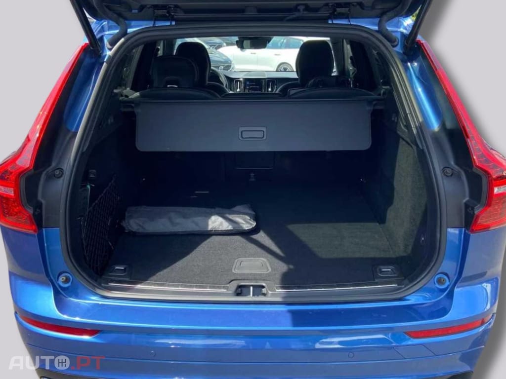 Volvo XC60 T8 AWD  I.V.A DEDUTIVEL