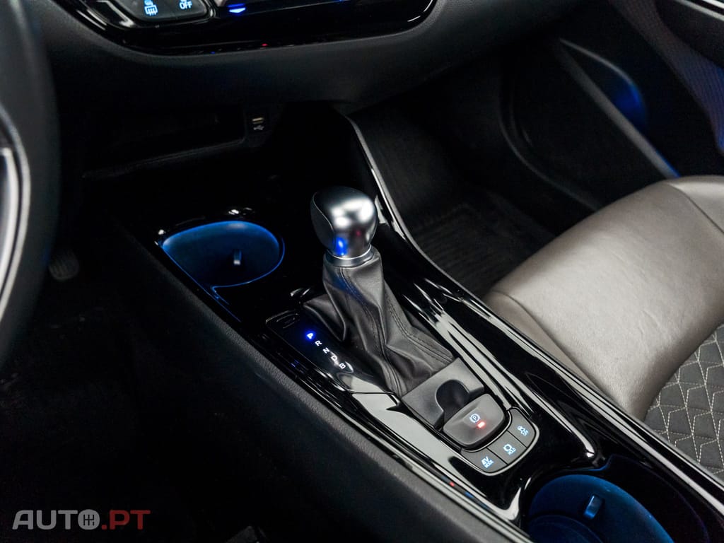 Toyota C-HR 1.8 Hybrid Exclusive