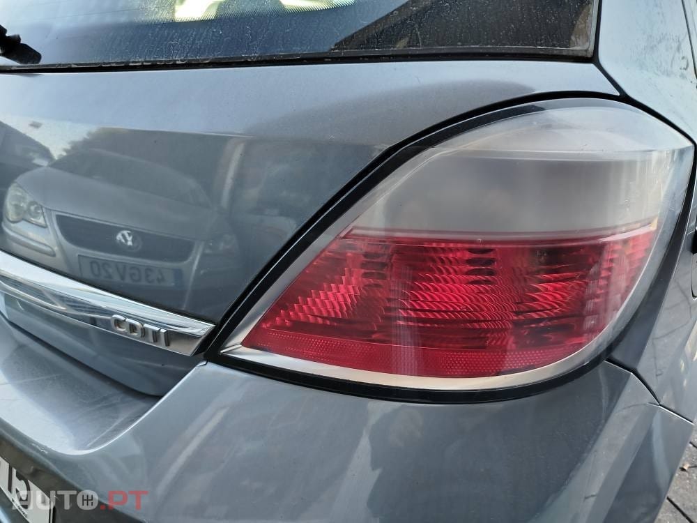 Opel Astra 1.3 CDTi Elegance