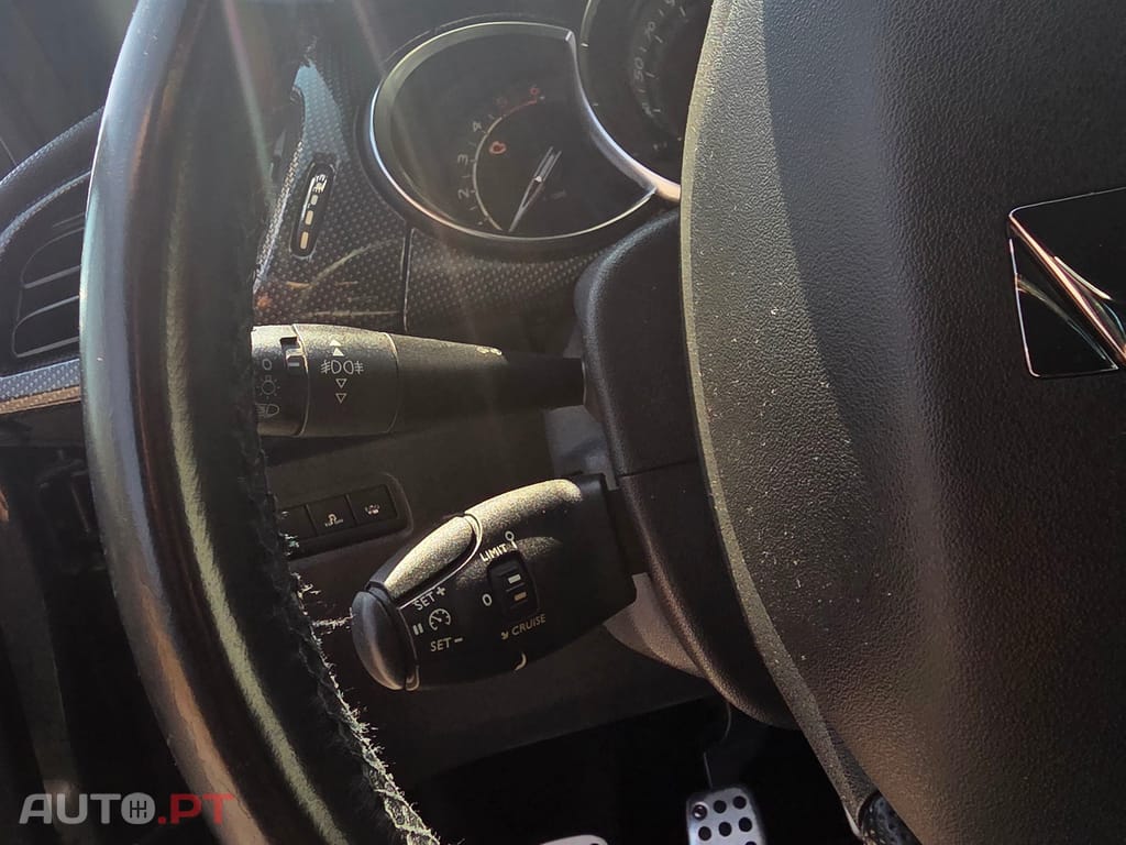 Citroen DS3 1.6 e-HDi 115cvs Sport-Chic