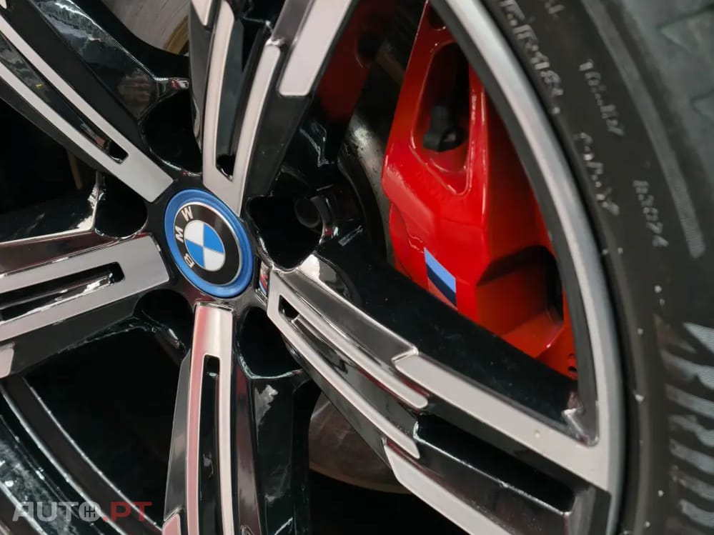 BMW 330 e Pack Desportivo M Pro Auto