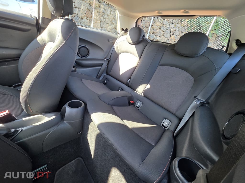MINI Cooper One D