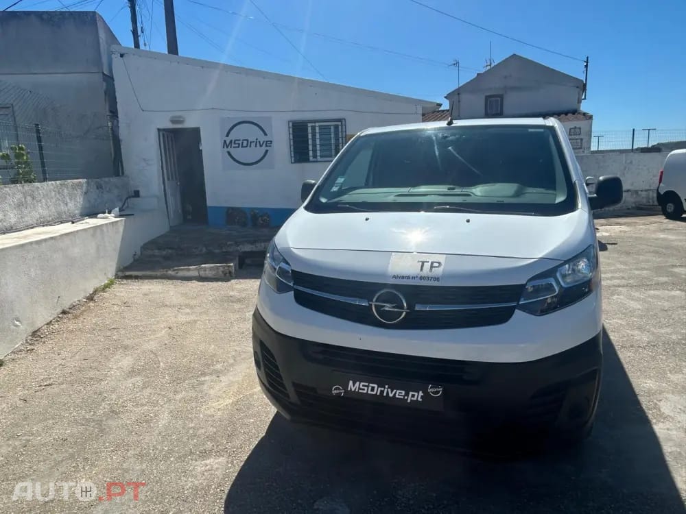 Opel Vivaro 1.5 CDTi L1H1 Essentia