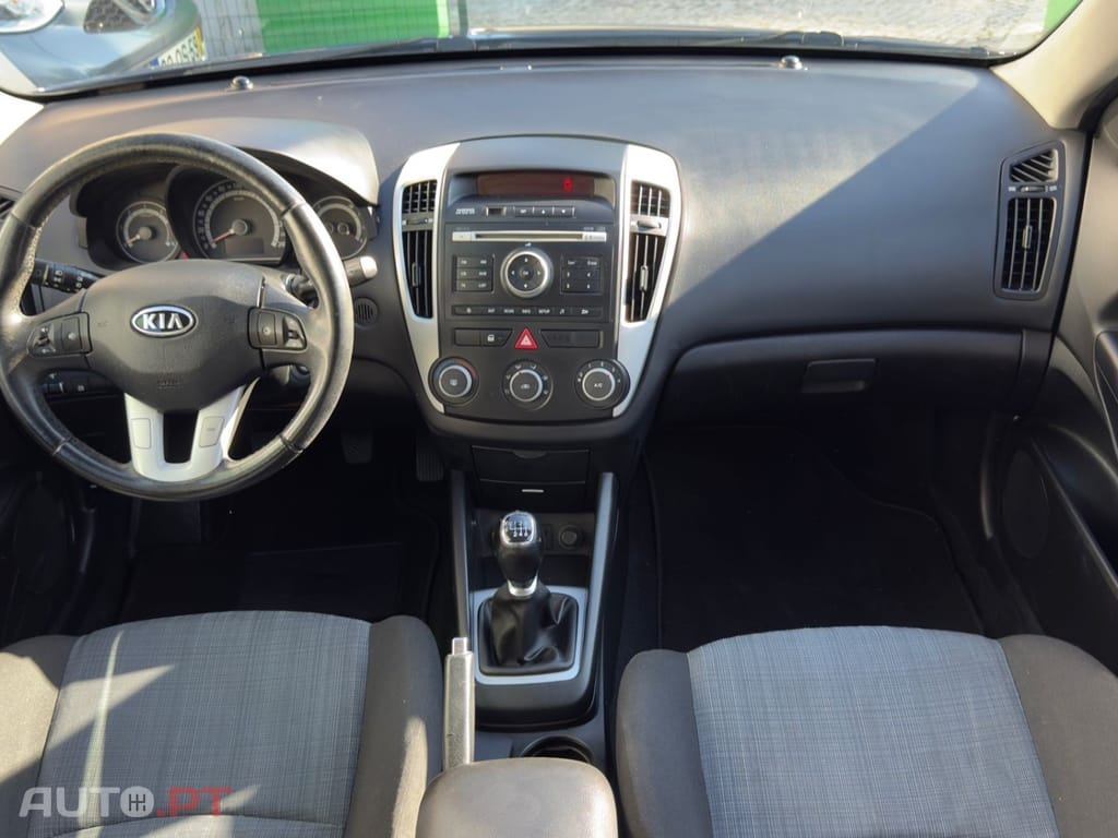 Kia Ceed SW 1.6 CRDi EX ISG