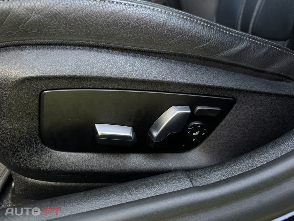 BMW 530 e Pack Desportivo M