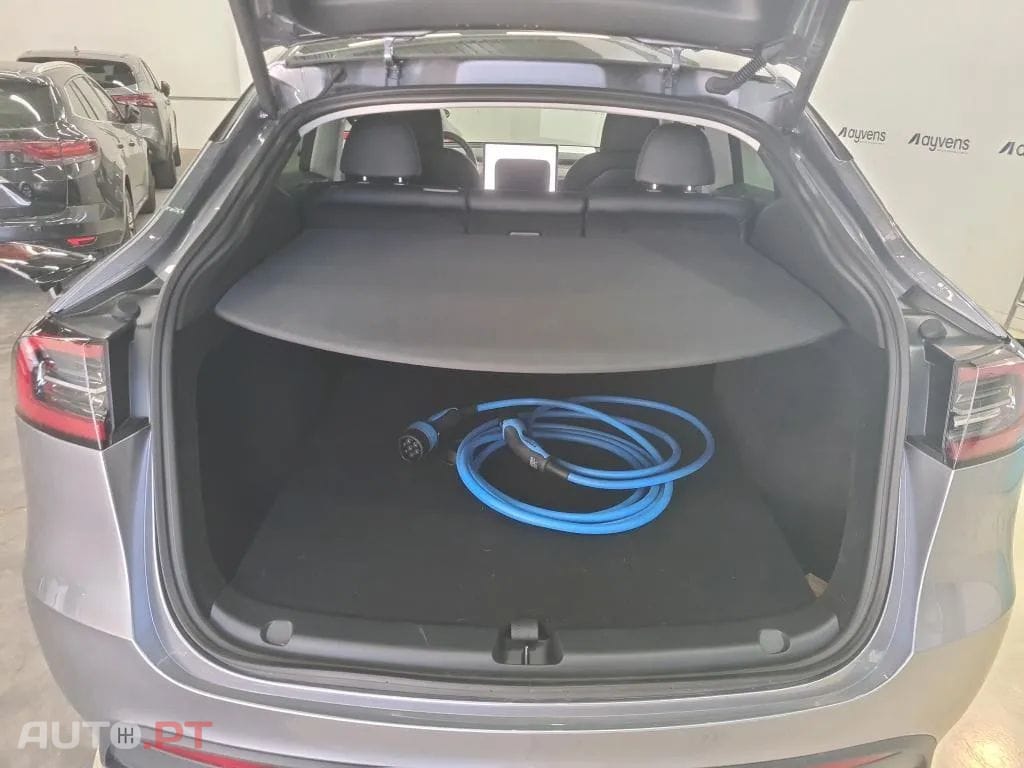 Tesla Model Y Tração Traseira